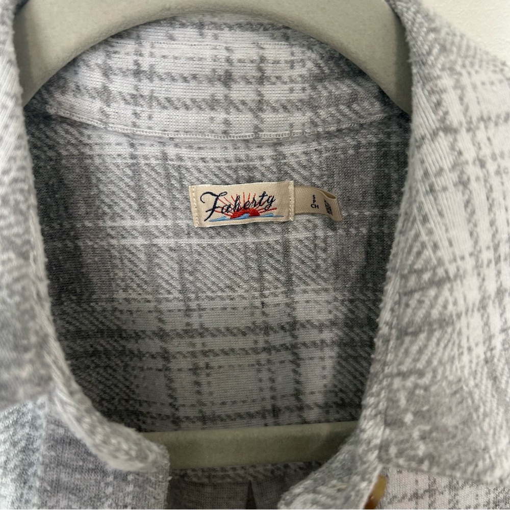 Women's Faherty Legend™ Sweater Shirt Grey Plaid Size Small - Picture 4 of 7
